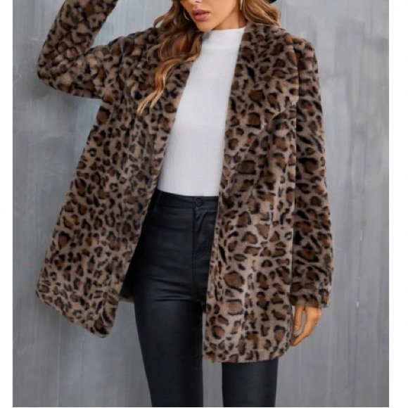 Luxe leopard print vegan fur open front coat - Picture 5 of 5